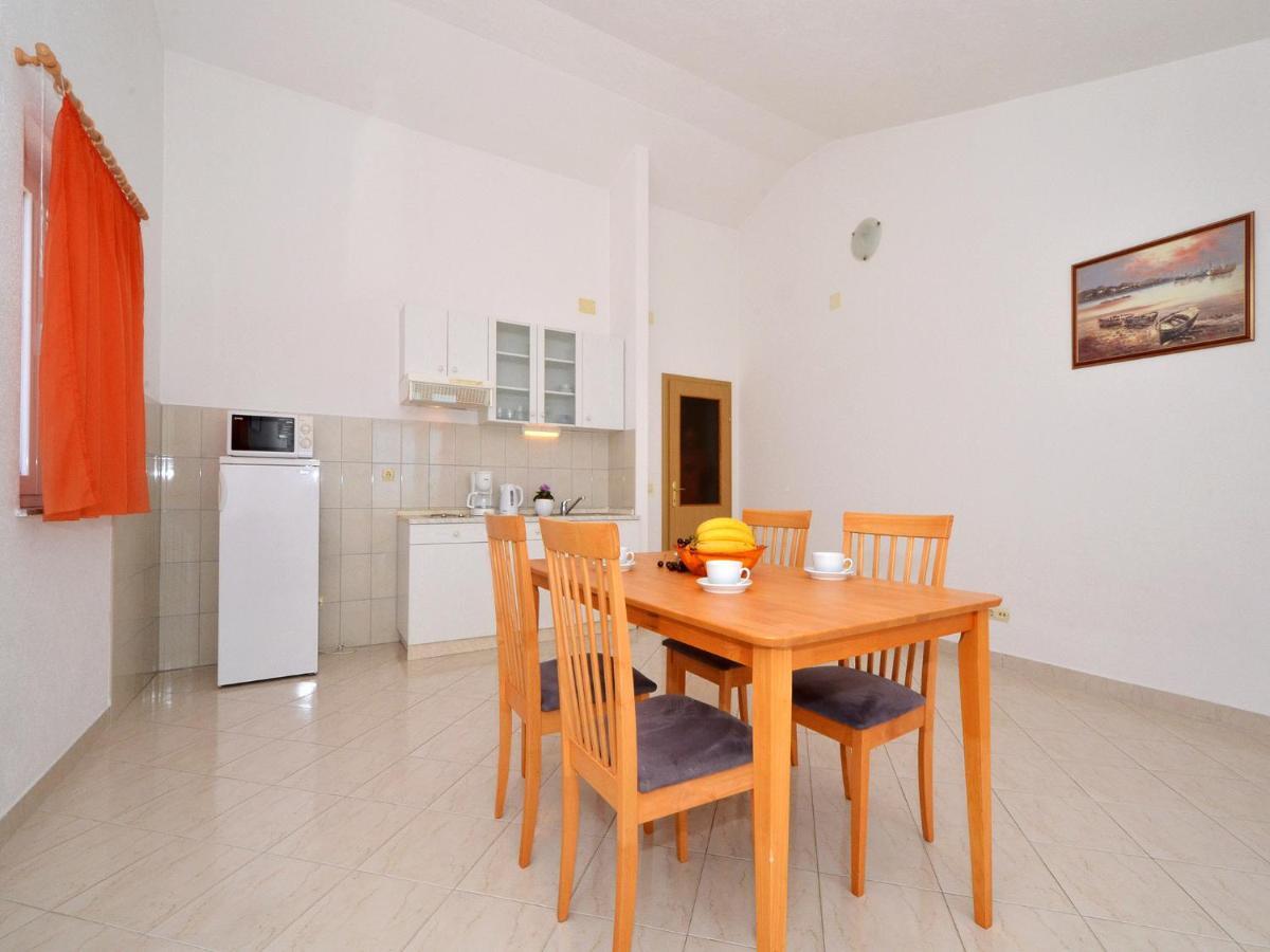 Apartments Zarkovic Trogir Bagian luar foto